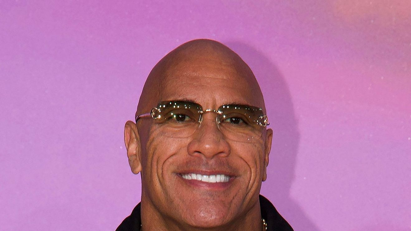 „E de nerecunoscut!”. Transformarea fizică incredibilă pe care a suferit-o actorul Dwayne The Rock Johnson