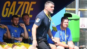 Unirea Slobozia întâlnește Steaua din postura de lider al Ligii 2, Adrian Mihalcea vrea să se mențină acolo: ”Prin poziția noastră, suntem favoriți, dar nicidecum nu se considerăm superior lor”