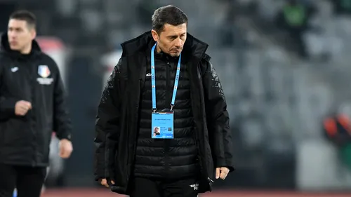 Alin Pînzaru își face mea culpa după eliminarea echipei UTA din Cupa României: ”Poate nu am reușit să-i motivez ca și Gyuszi. Cred că am așteptat ca ei să se dea la o parte…”