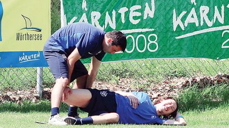 Sfatul medicilor: "Să nu-l forțați pe Petre!"