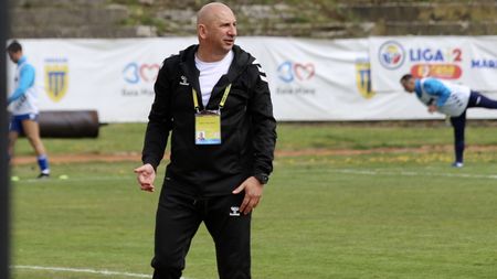 Teama retrogradării din Liga 2 îl aduce la disperare pe Vasile Miriuță. A taxat adversara FK Miercurea Ciuc pentru evoluția de la Baia Mare: ”Și-a dat viața!”