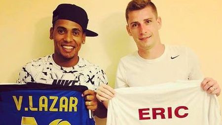 Zeci de fotbaliști strâng bani pentru copiii cu probleme neuromotorii. Immobile, Sneijder sau Milinkovic-Savic și-au donat tricourile. Eric și Vali Lazăr au început licitația