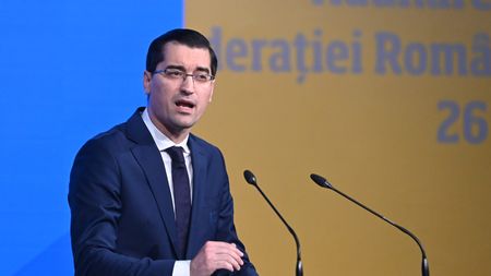 Răzvan Burleanu, prima reacție despre banii din transferul lui Radu Drăgușin pe care ar putea să îi ia FRF și nu Rapid! „Ăsta e regulamentul, dar nu am toate detaliile”