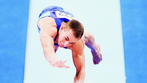 Koczi e gimnastul complet!