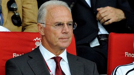 "Wolfsburg și Hertha sunt favorite la titlu"