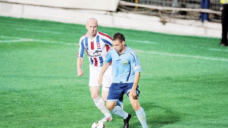 Nici nu a ajuns bine la Steaua că este pus deja pe lista neagră:** "Adrian Popa nu va face mulți purici în Ghencea"