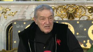 Cad ca spicele transferurile la FCSB: fundașul central l-a refuzat pe Gigi Becali și își prelungește contractul cu actuala echipă