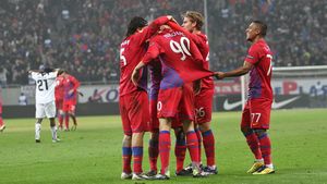 Jucătorul care ar intra direct în primul 11 al Stelei!** Becali vrea să dea LOVITURA și să-l "FURE" din curtea unei RIVALE! "În 4-5 zile voi vedea unde voi juca"