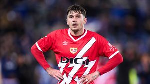 Lovitură grea pentru Andrei Rațiu! Nu mai e în primii 5 pe lista de transferuri a Barcelonei