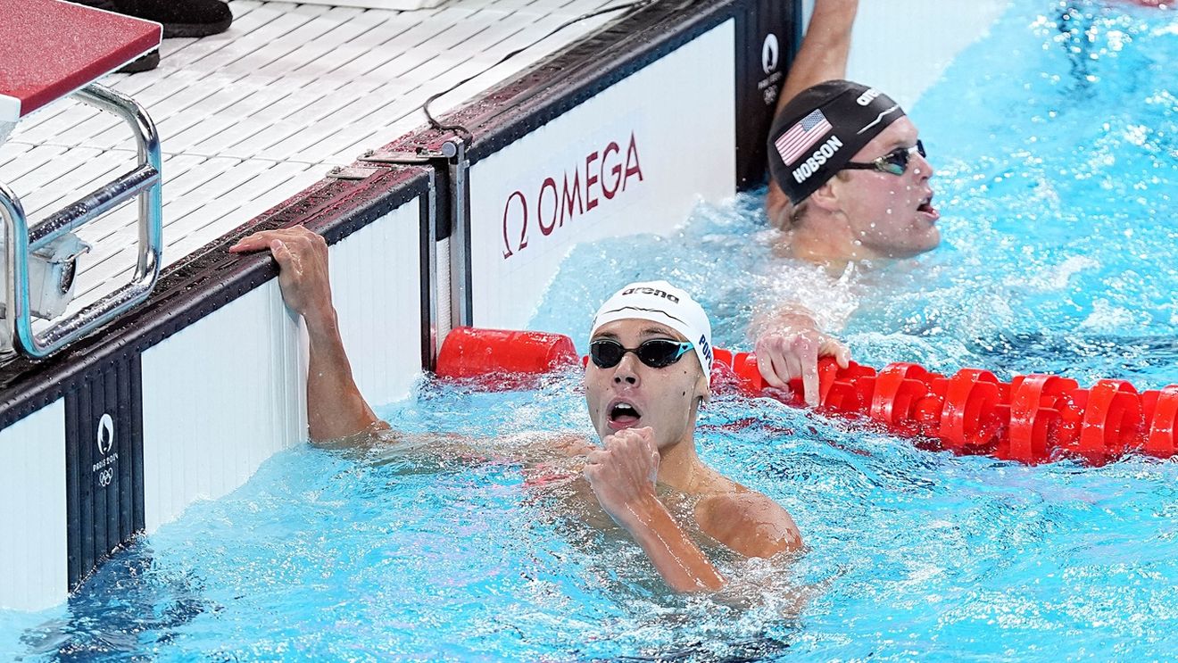 David Popovici e gata să îi dea lovitura decisivă chinezului Zhanle Pan! Ce „amenințare” a postat românul