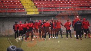 Pleacă Dolha?** "Trebuie să păstrez trei portari! Depinde de el"