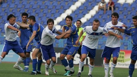 Găman și Bărboianu, antrenați de Neagoe pe un teren "secret" din Craiova!** "Așteptăm ca Liga să-i declare liberi"