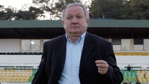 Porumboiu: "Campionatul este condus de Dracu"