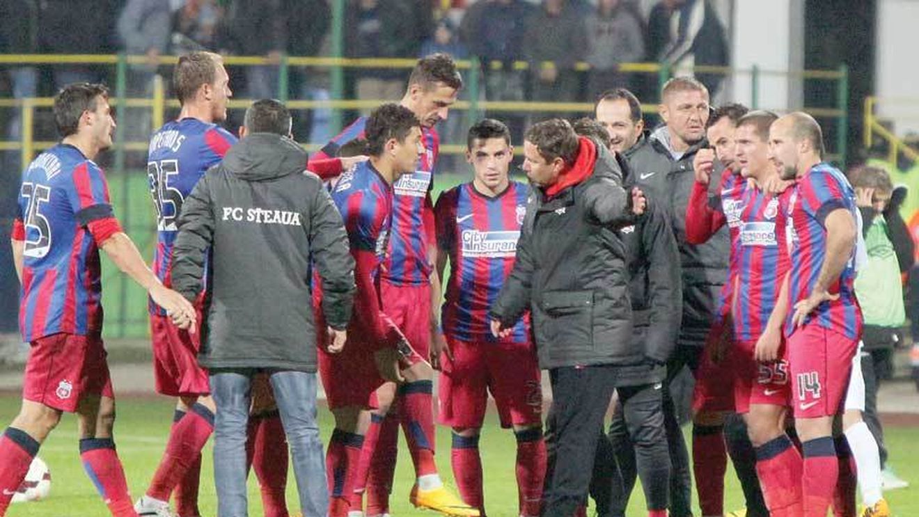 "Sunteți niște proști!" Reghecampf s-a dat în spectacol la Vaslui! Filmul evenimentelor