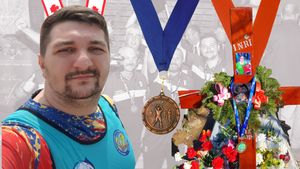 Povestea dramatică a campionului român! A vrut să renunțe la Mondial după decesul bunicii: „Plicul găsit a schimbat totul! Când m-am întors i-am pus medalia pe cruce și am stat în cimitir” EXCLUSIV