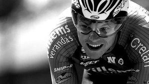 Ciclistul Michael Goolaerts a decedat după ce a suferit un stop cardiac în timpul cursei Paris-Roubaix! 