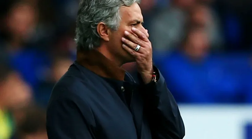 Mourinho, lovit din toate părțile. Uluitor ce a făcut băiatul lui în timpul meciului cu Everton: 