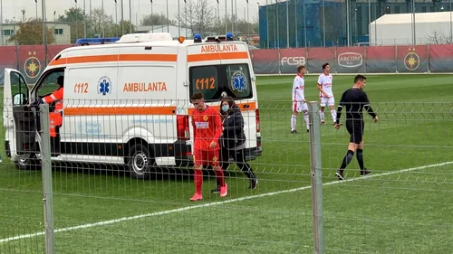 Momente de groază la derby-ul FCSB 2 - Dinamo 2! Ambulanța a intrat pe teren, după ce Cristian Dumitru a căzut secerat | VIDEO EXCLUSIV