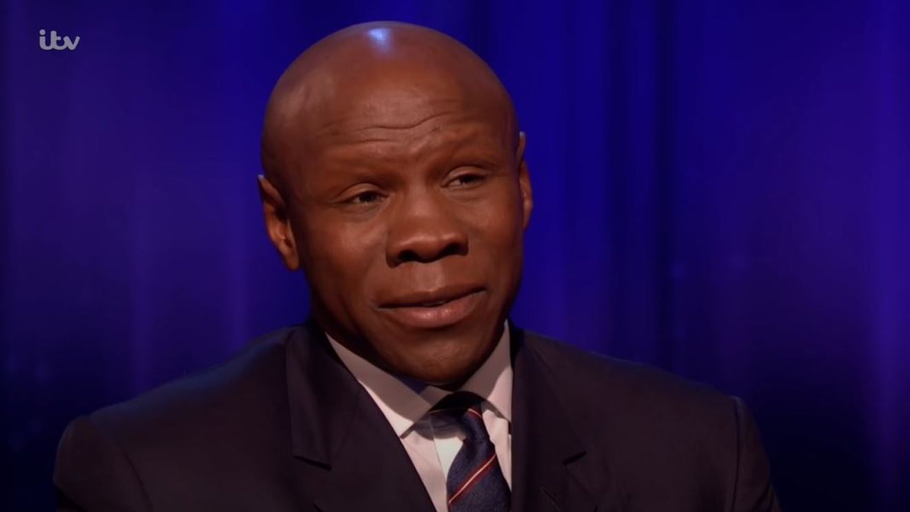 Chris Eubank a izbucnit în lacrimi când a rememorat meciul în care a fost la un pas să îl omoare în ring pe Michael Watson! Un pumn l-a băgat în comă și l-a lăsat paralizat