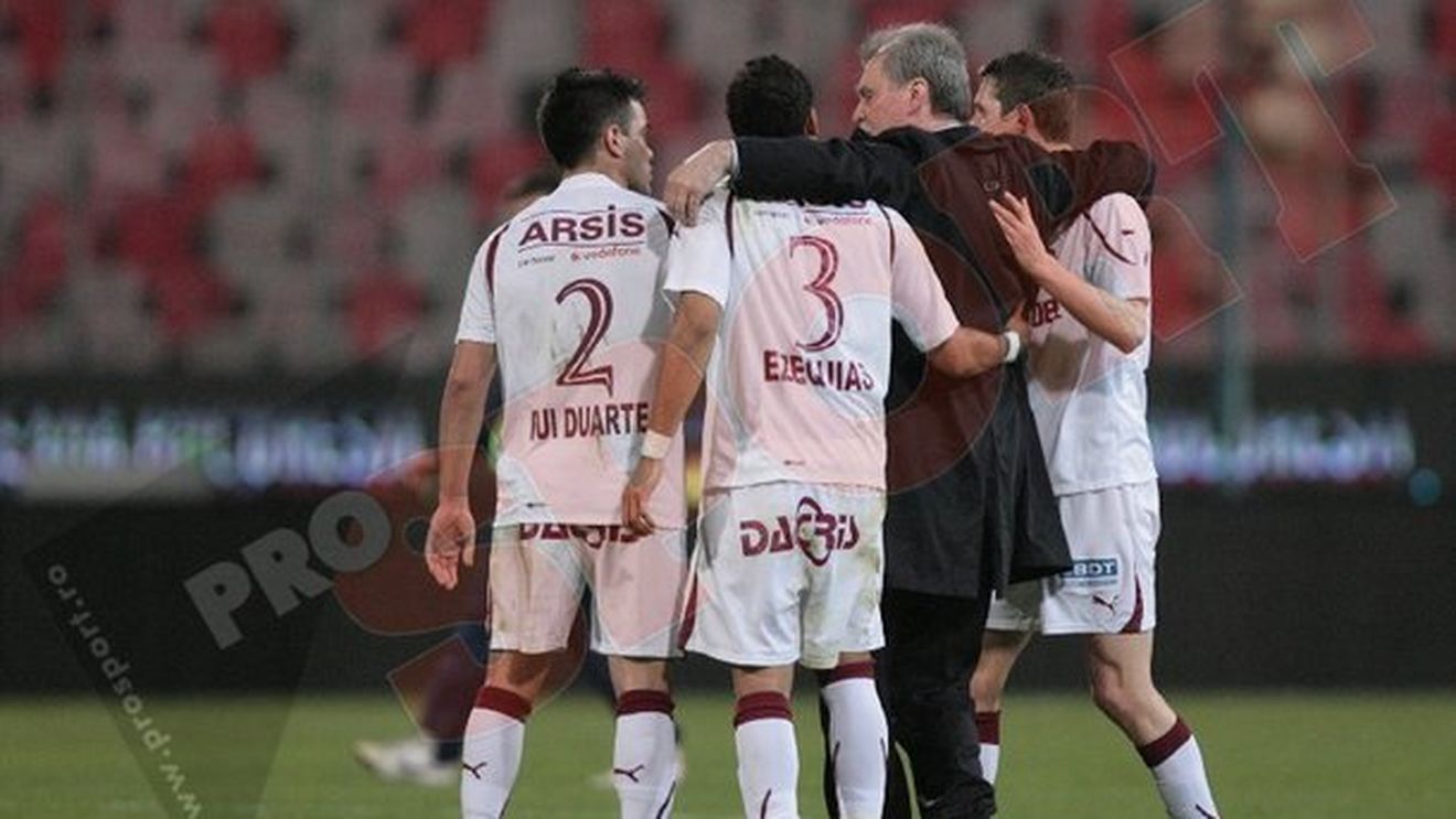 Dinu "Vamă": "Victoria e dedicată suporterilor! La pauză puteam avea 2-0"