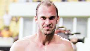 Pavlovic promite să-și respecte blazonul de dur dacă va debuta cu Chiajna!** Mijlocașul spune că ar fi adus și victoria cu 'U': "Eu îl opream pe Marinescu"