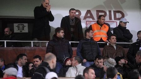 Copos: "Trăim într-o lume bolnavă, Reghe nu va antrena Rapidul"