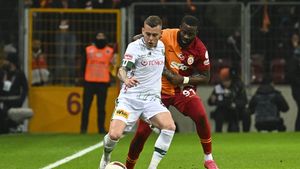 Turcii anunță plecarea lui Alex Cicâldău de la Konyaspor. Unde va juca mijlocașul român din vară
