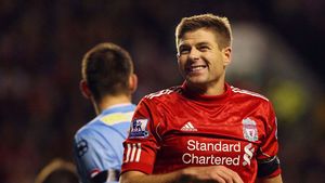 Gerrard, "turnat" la poliție!** Motivul pentru care căpitanul lui Liverpool a fost vizitat de ofițeri la 4 dimineața