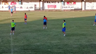 Constantin Budescu a făcut spectacol la primul antrenament la Brașov