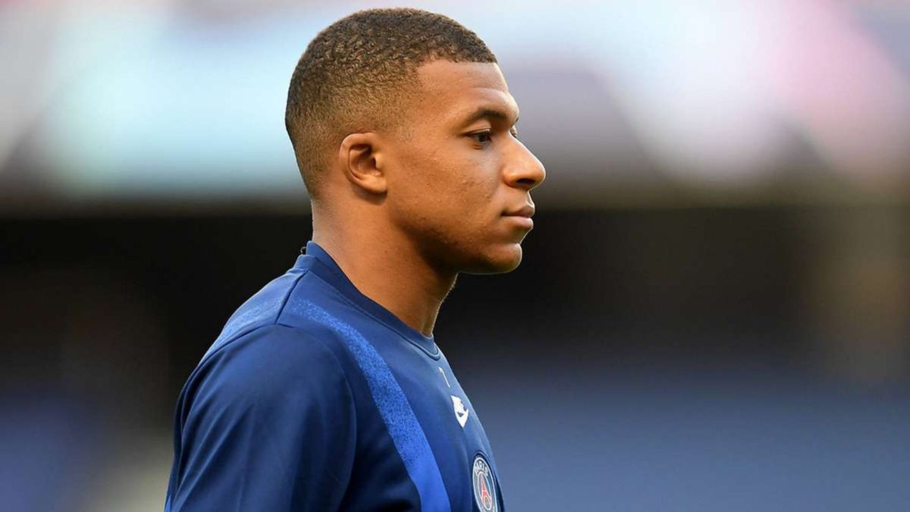 Real Madrid face o nouă ofertă fabuloasă pentru Kylian Mbappe: 175 de milioane de euro!