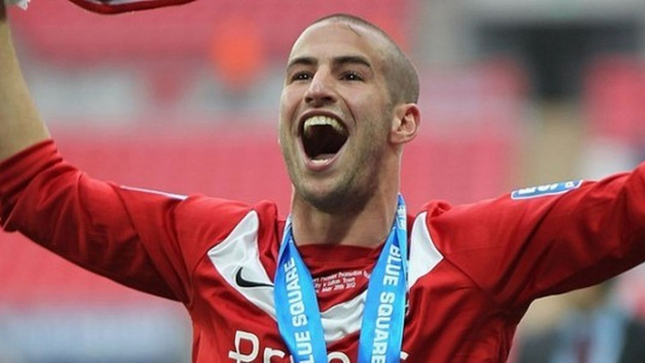 Probabil cea mai STUPIDĂ‚ accidentare din istorie!** "E primul căruia i se întâmplă! Are o tăietură adâncă"