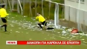 VIDEO Violențe în Grecia!** Meci suspendat după ce un arbitru a fost rănit de un scaun aruncat din tribună