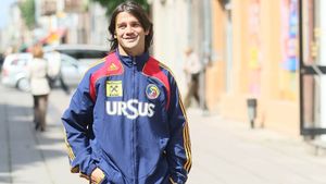 Și Chivu cere autografe!