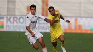 Becali: "E nevoie de întăriri!** Îmi place mult Ezequias!"