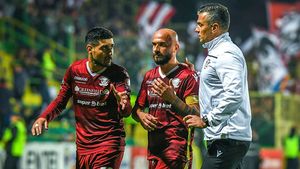 ”Sper să nu fim nevoiţi să mai stăm un an în Liga 2.” Rapidistul Petre Goge spune cum ar fi ”corect pentru toată lumea” ca actualul sezon să continue