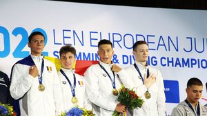 David Popovici a plecat spre Lima! Lotul României pentru Campionatele Mondiale de Natație de juniori! La ce probe vor concura cei 9 sportivi