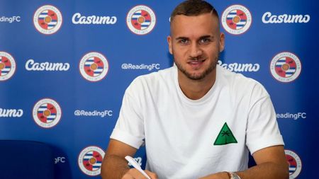 Reacția lui Pușcaș după primul gol la Reading. Care este marele "of" al atacantului românesc: "Este destul de dificil"