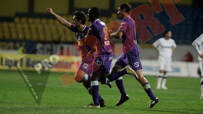 Sunt în frunce!** "U" Cluj - Timișoara 1-2