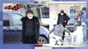 Muncitorii s-au pus în genunchi în fața lui Gigi Becali la biserica în care a băgat peste 10.000.000 de euro. Miliardarul le-a dat indicații și s-a văitat că-l doare spatele. EXCLUSIV