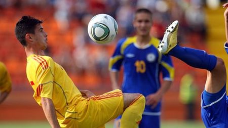 Doi tineri români sunt lăudați în Serie A!** N-au jucat niciun minut până acum, dar italienii îi văd mari: "Ă‚sta are o viteză senzațională"