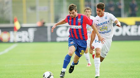 Paraschiv:** "Îmi place mult jocul lui Tiago, ar trebui păstrat"