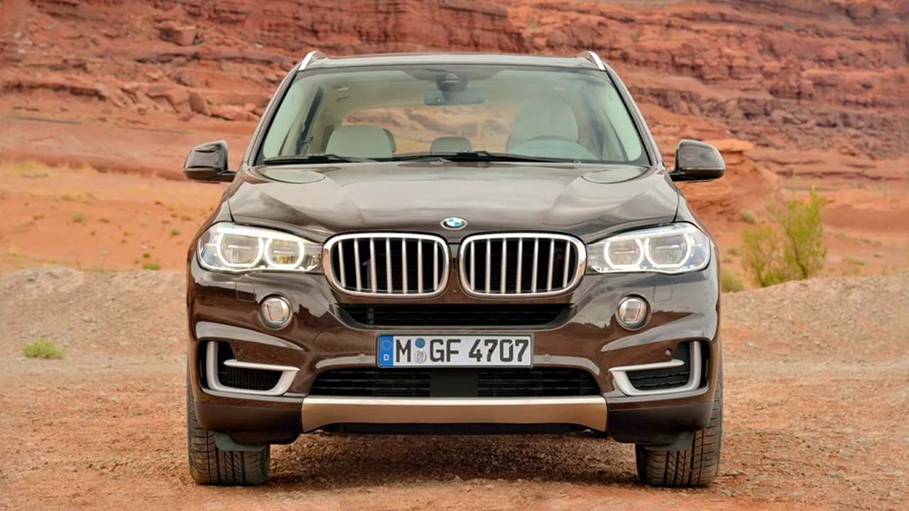 FOTO Atenție, fotbaliști! S-a lansat noul BMW X5, iar în noiembrie vine în România