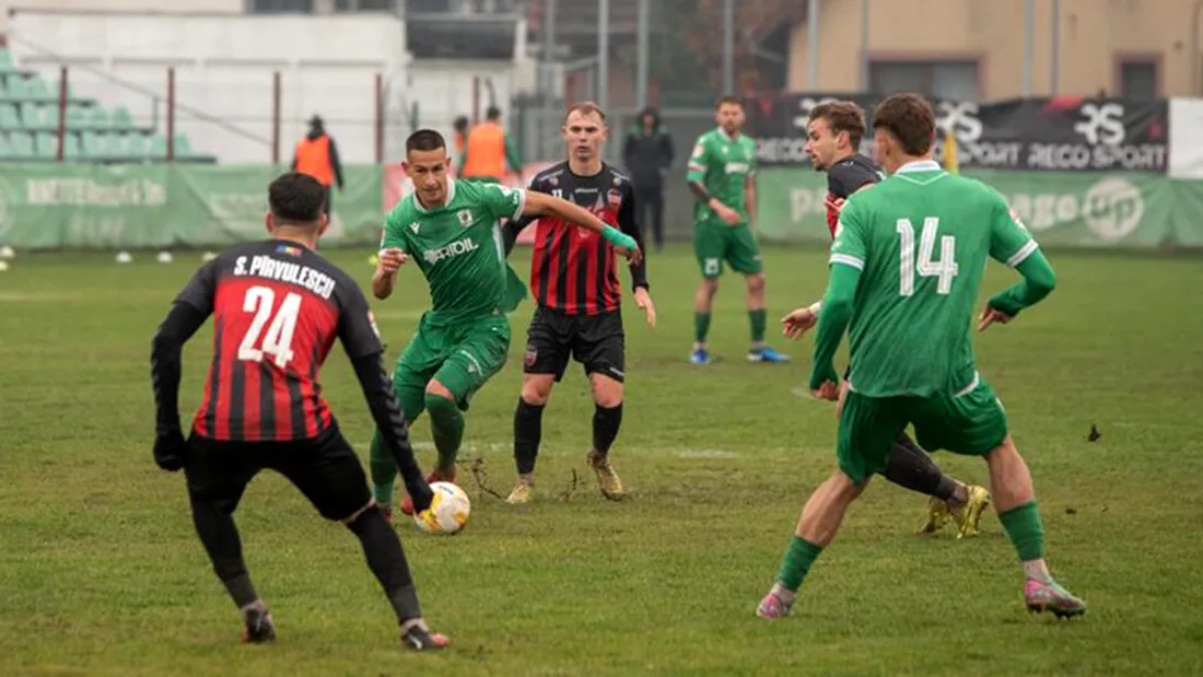 După cel mai vechi jucător, și cel mai utilizat fotbalist o părăsește pe CSC Dumbrăvița. Timișenii au readus, în schimb, un portar fără meci de mai bine de un an!