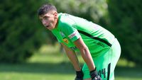 U Cluj l-a transferat pe Vlad Rafailă! Portarul a reziliat cu Farul și a semnat pe 4 ani cu echipa lui Sabău