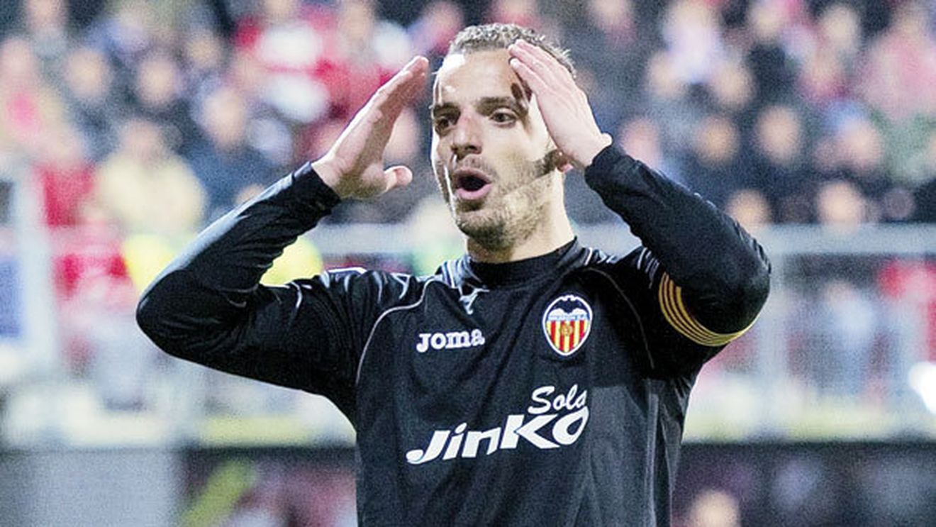 Trădați de "soldat"!** Golgheterul Soldado, a irosit două ocazii imense, dar Valencia păstrează șanse de calificare