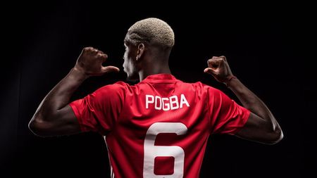 Detaliul care-l împiedică pe Pogba să debuteze pentru United. Ce s-a descoperit despre fotbalistul pe care englezii au plătit 105 milioane de euro