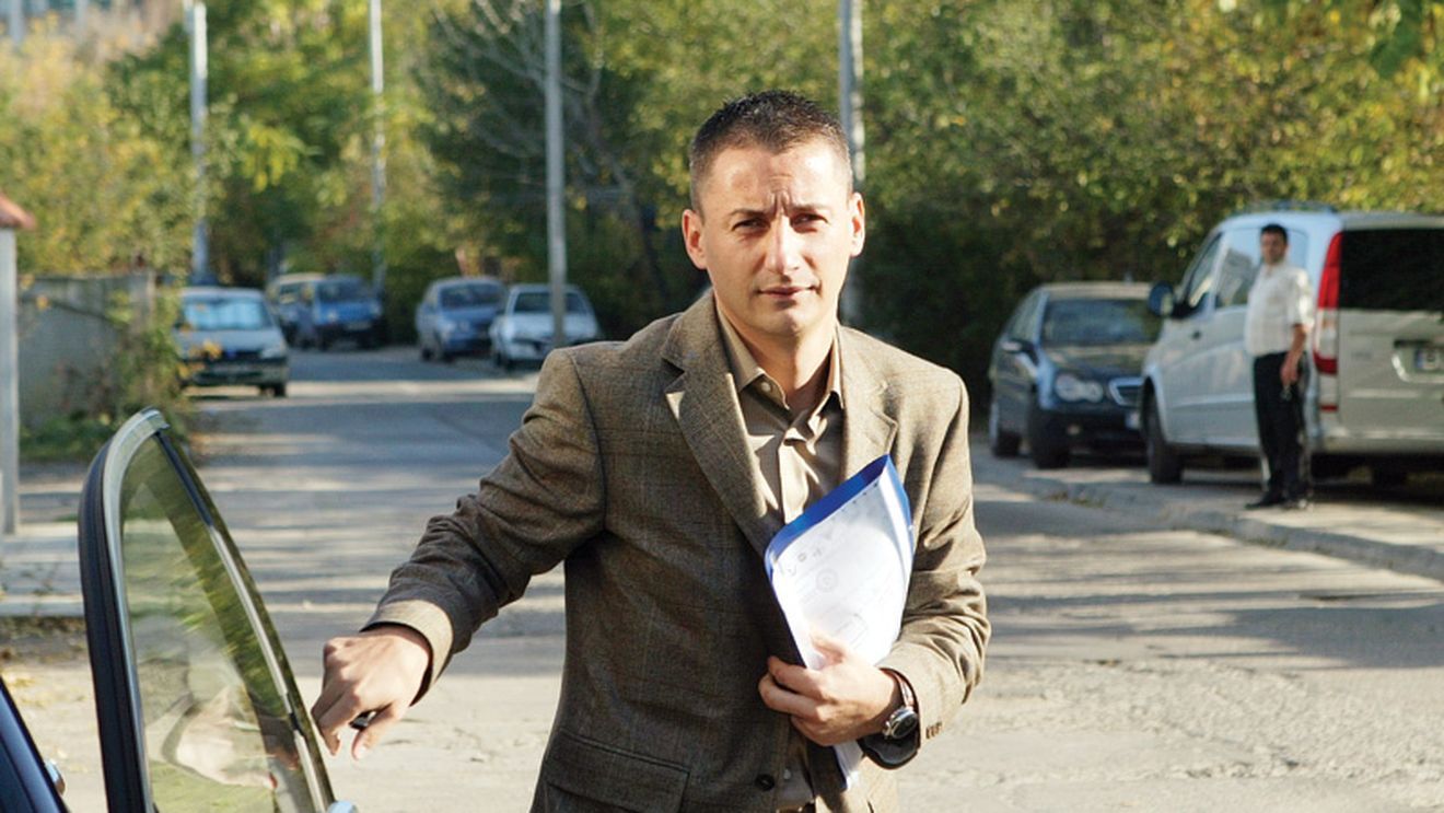 "M-ar onora** susținerea lui Gică"