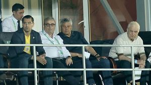 Mircea Lucescu, discurs de 3 minute în vestiarul României, după calificarea splendidă cu Danemarca U19