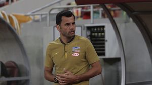 "Cu o victorie, 90% suntem calificați în primăvară". Dică a oferit ultimele detalii despre Alibec, înaintea meciului cu Beer Sheva: "Nu l-am iertat". Cum poate fi reprimită vedeta FCSB în lot