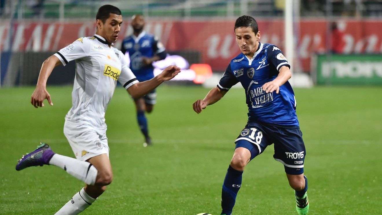 Ultimul transfer anunțat de Becali la FCSB, în pericol: "Am insistat să-l iau, mi-a plăcut foarte mult de el!" De ce poate pica, totuși, mutarea în ultima clipă